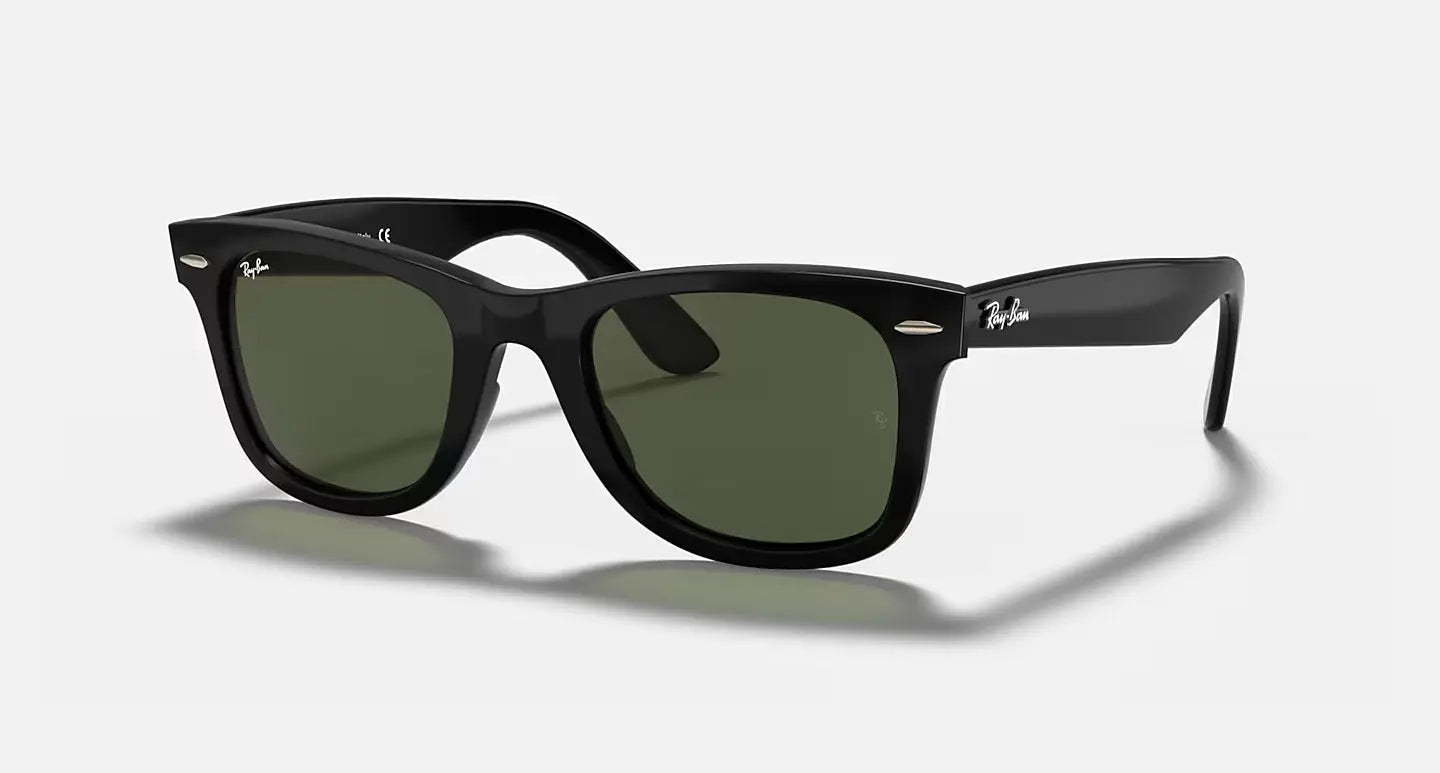 Ray-Ban Wayfarer RB4340 sunglasses with glossy black acetate frame and green G-15 lenses, classic unisex design.